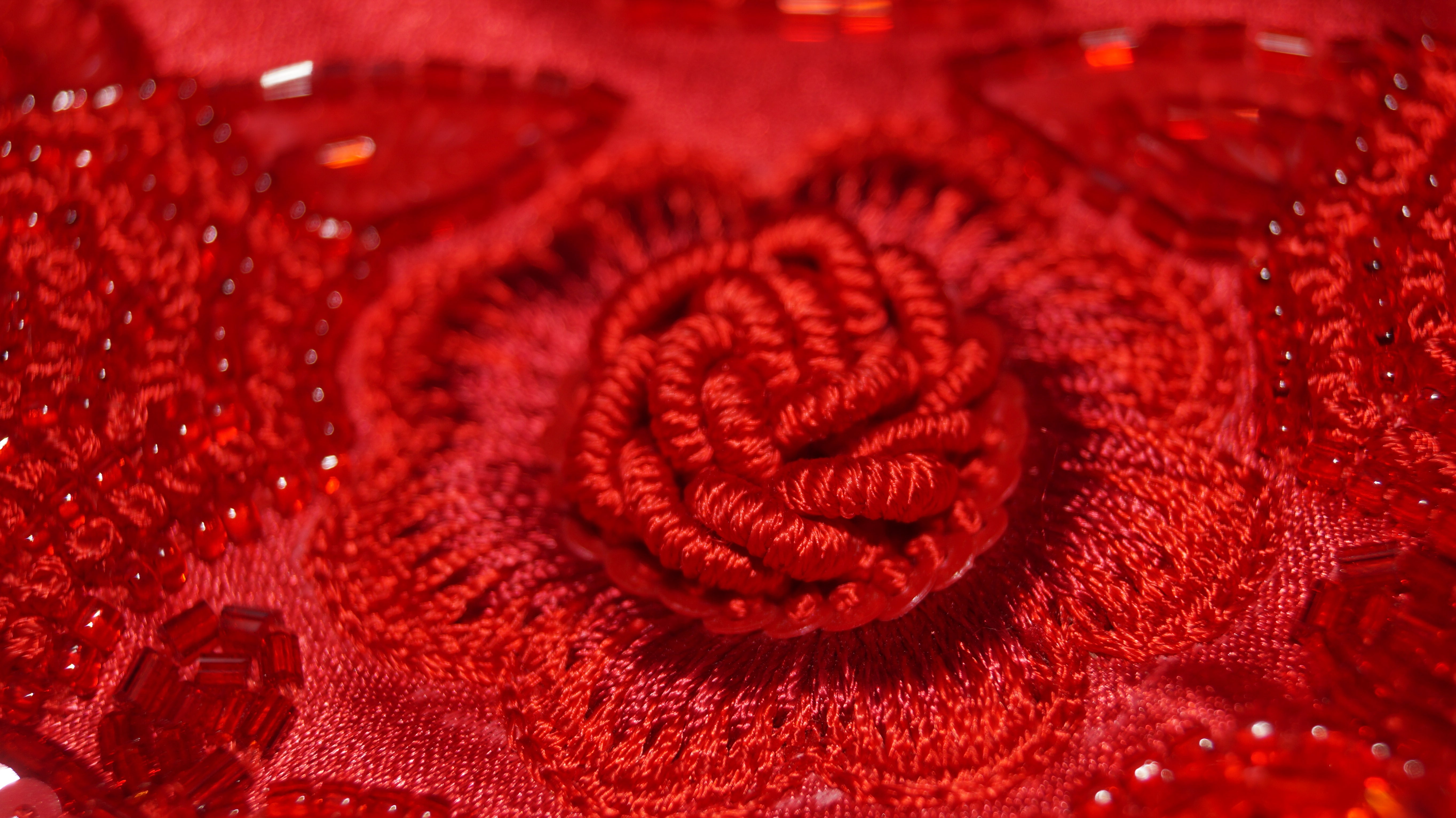 The Art of Zardozi and Aari